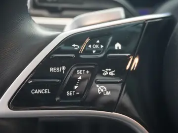 MERCEDES-BENZ GLE 350 de 4M Coupe MY24 AMG Line Panorama