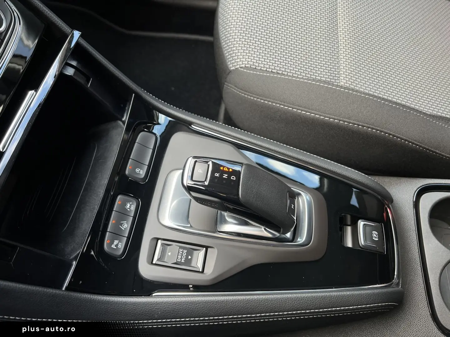 OPEL Grandland 1.5 D Business Edition LED AHK ACC NAV