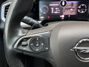 OPEL Grandland 1.5 D Business Edition LED AHK ACC NAV