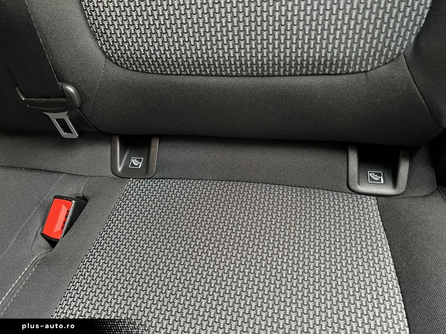 OPEL Grandland 1.5 D Business Edition LED AHK ACC NAV