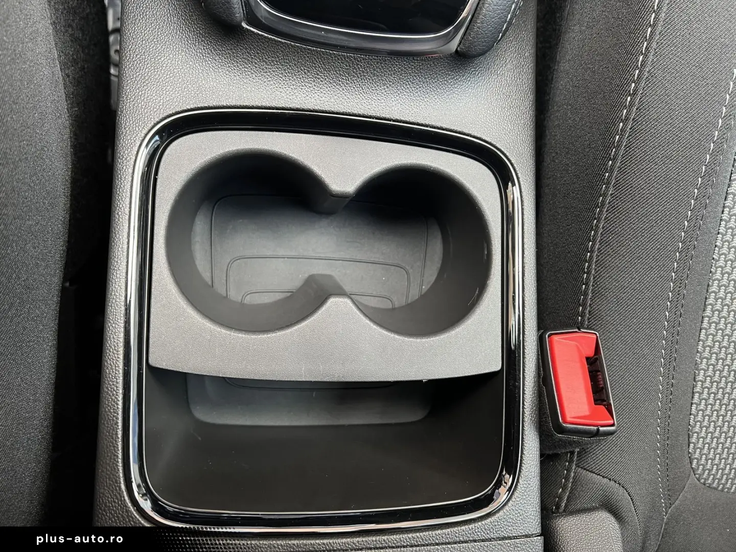 OPEL Grandland 1.5 D Business Edition LED AHK ACC NAV