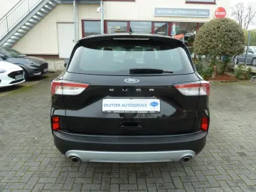 FORD Kuga Cool & Connect