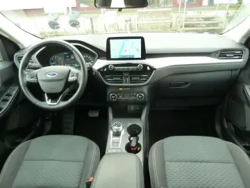 FORD Kuga Cool & Connect