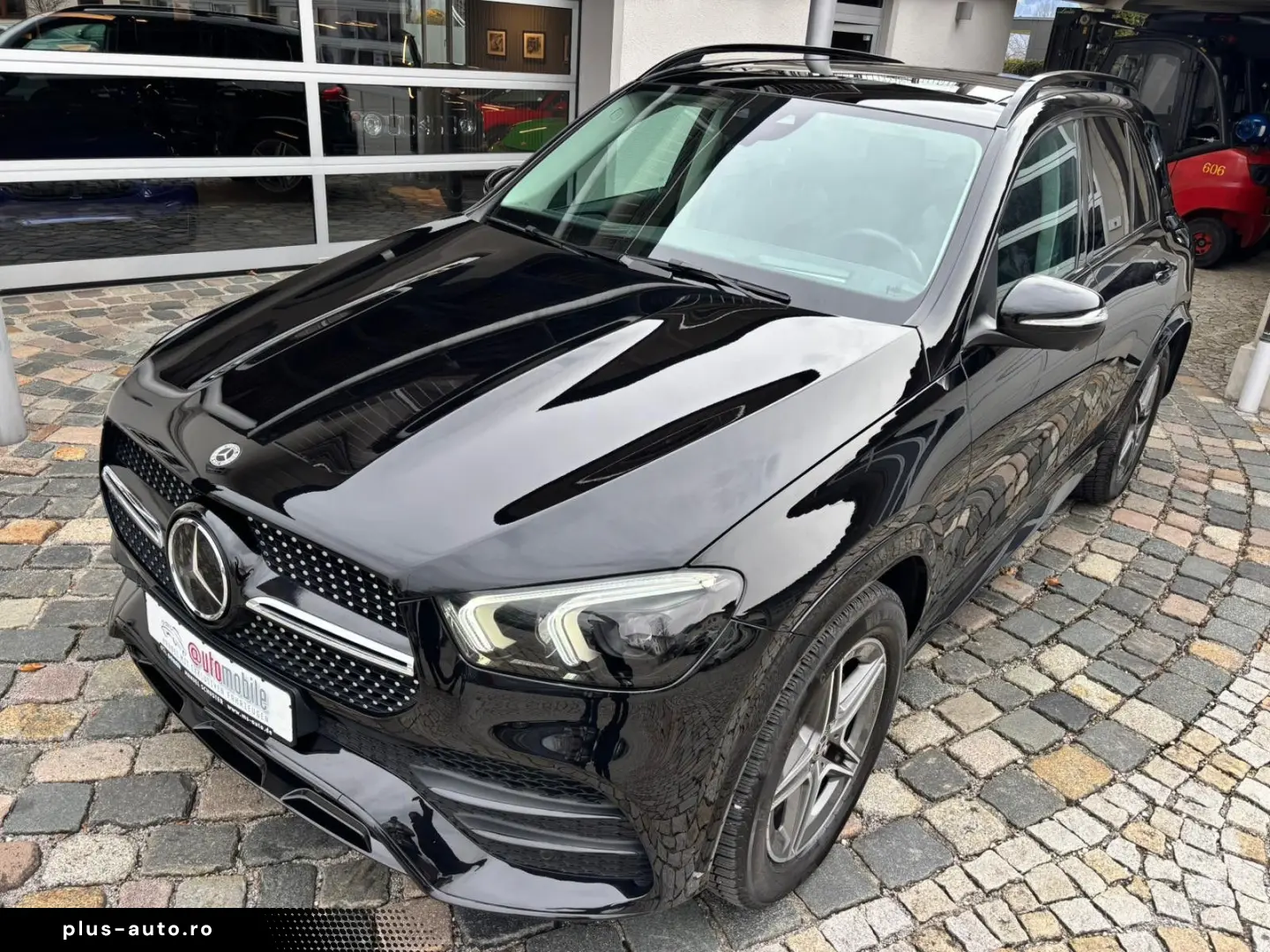 MERCEDES-BENZ GLE 300 4Mo AMG Pano AHK Distronic Wid&hellip;