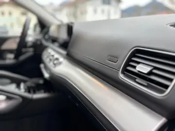 MERCEDES-BENZ GLE 300 4Mo AMG Pano AHK Distronic Wid&hellip;