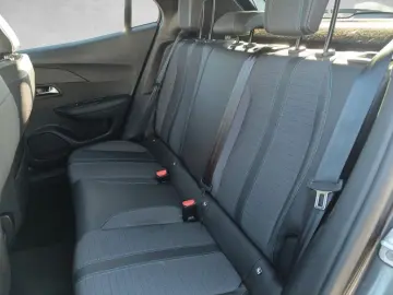 PEUGEOT 2008 BlueHDi 130 EAT8 Allure