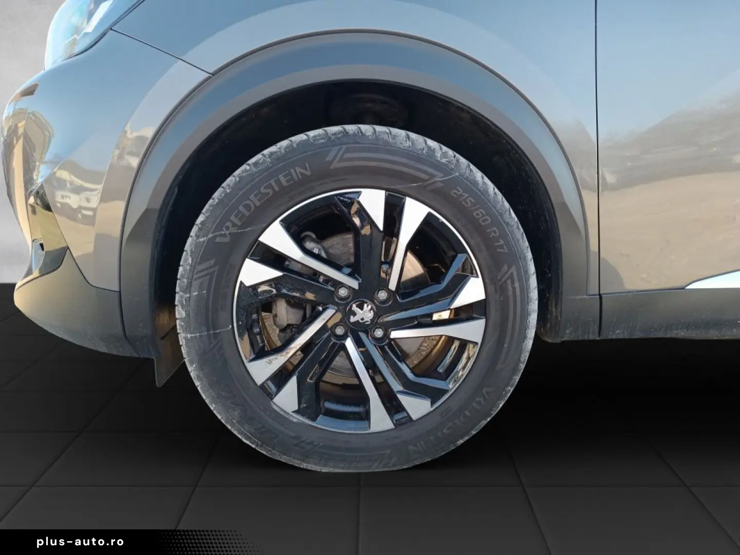 PEUGEOT 2008 BlueHDi 130 EAT8 Allure