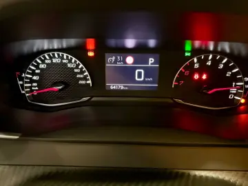 PEUGEOT 2008 Active Business #Navi #LED #PDC #M S