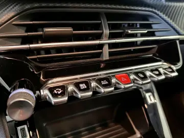 PEUGEOT 2008 Active Business #Navi #LED #PDC #M S