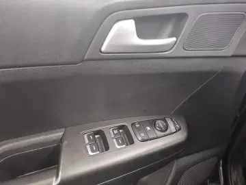 KIA Sportage 1.6 CRDI Navi Shz Rückfahrkamera