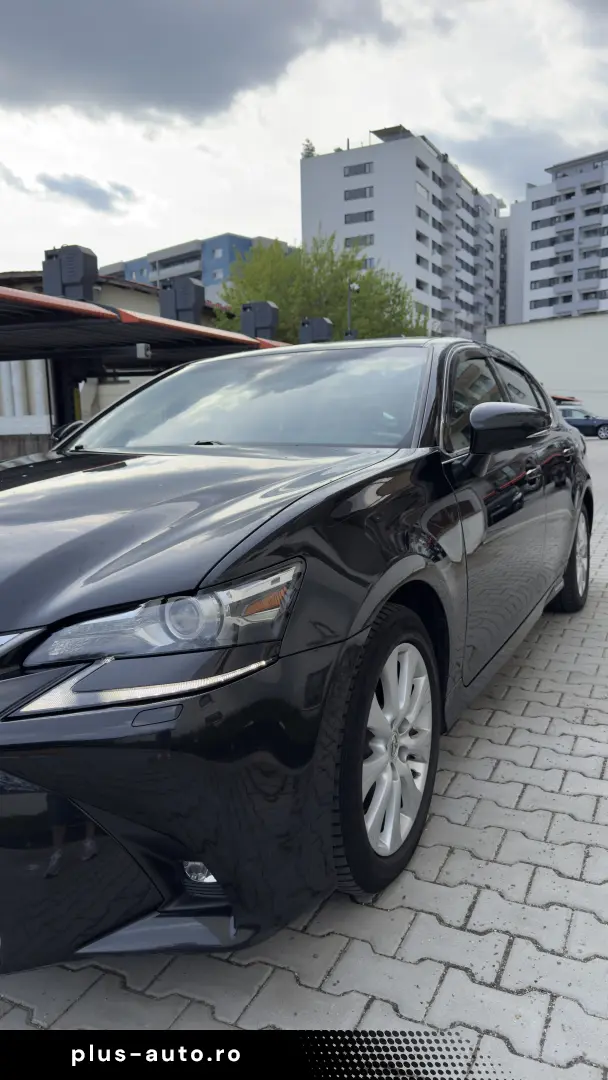 Lexus GS 300