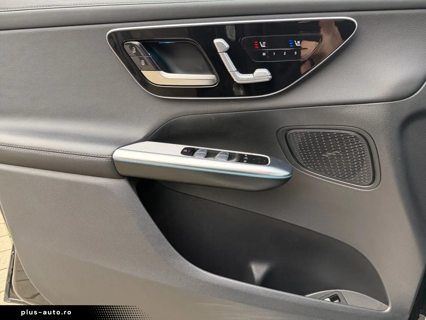 MERCEDES-BENZ GLC 300 e 4M AMG AHK Night Sitzklima M&hellip;