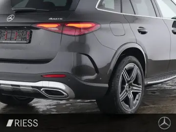MERCEDES-BENZ GLC 300 e 4M AMG 20 Zoll Trittbr. Memory LED