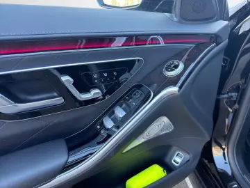 MERCEDES-BENZ S 400 d 4Matic L AMG Line Junge Sterne