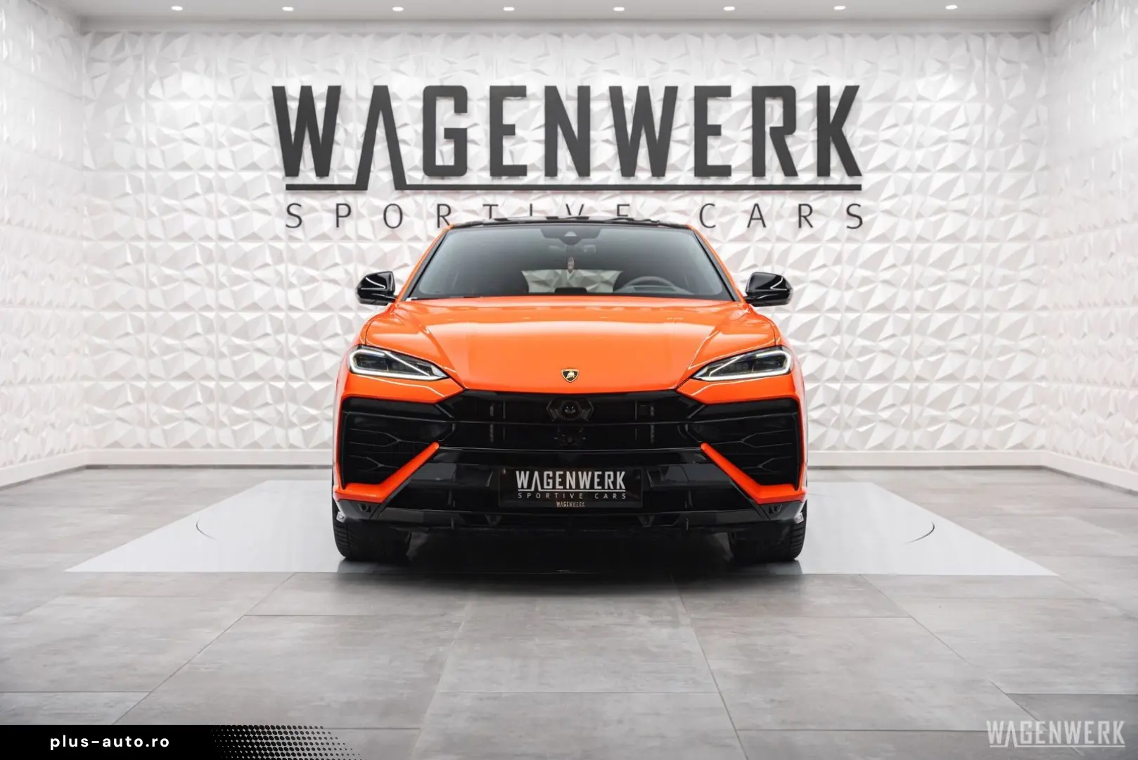 LAMBORGHINI Urus SE AD-PERSONAM MY2025 FULL-CARBON PANORAMA