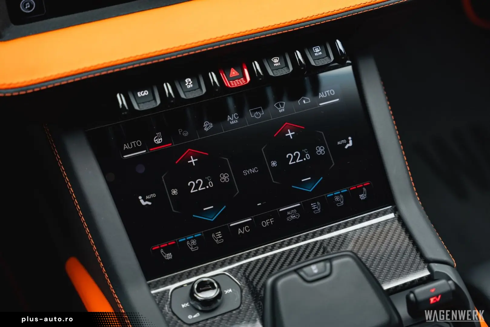 LAMBORGHINI Urus SE AD-PERSONAM MY2025 FULL-CARBON PANORAMA