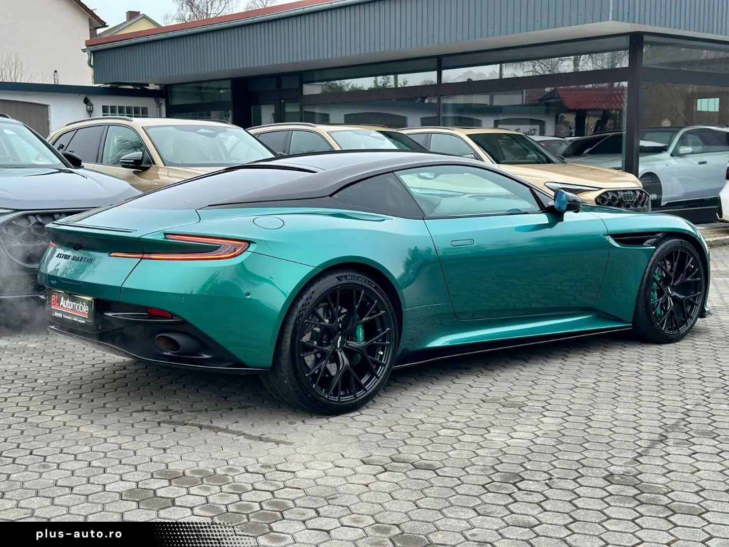 ASTON MARTIN DB12 4.0 V8 KERAMIK.B&W.SITZBELÜFT.360