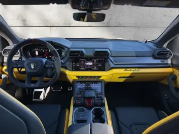 Lamborghini Urus SE   Akrapovic Exhaust