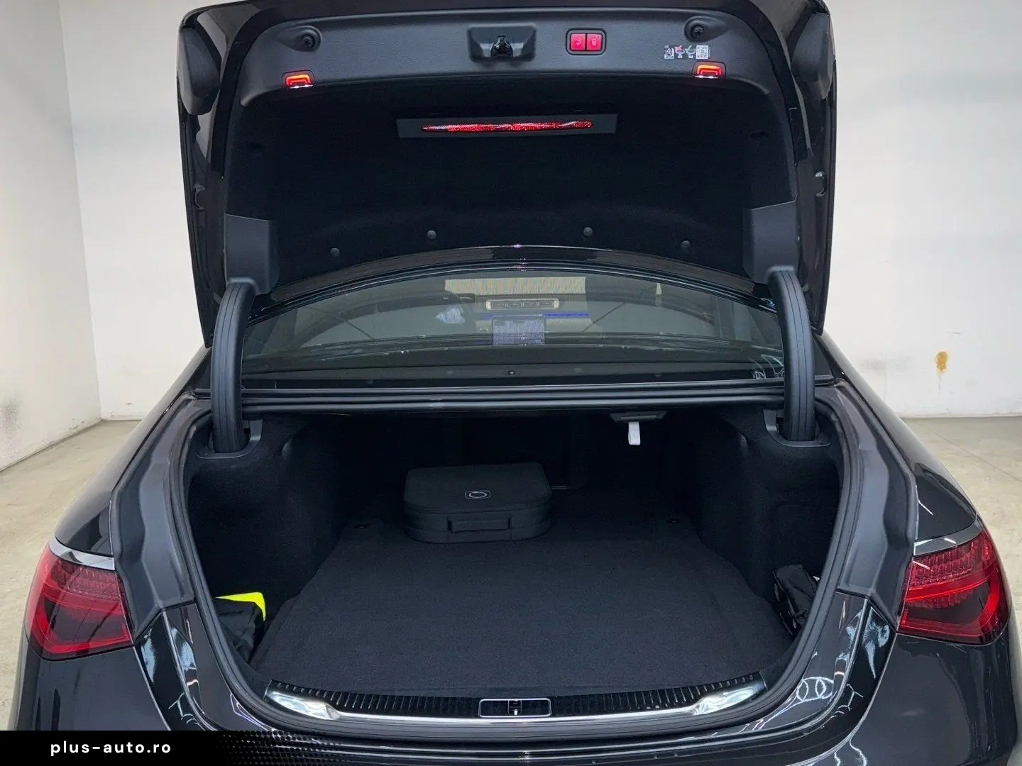 MERCEDES-BENZ S 450 e AMG Drive-Pilot Panorama Burme&hellip;