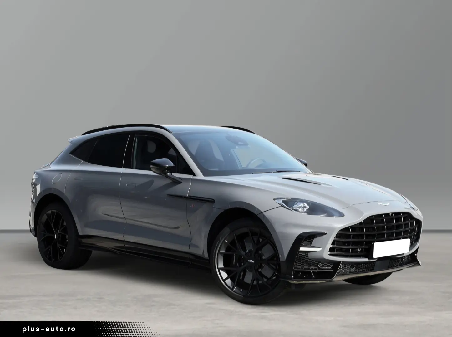 Aston Martin DBX S