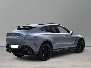 Aston Martin DBX S
