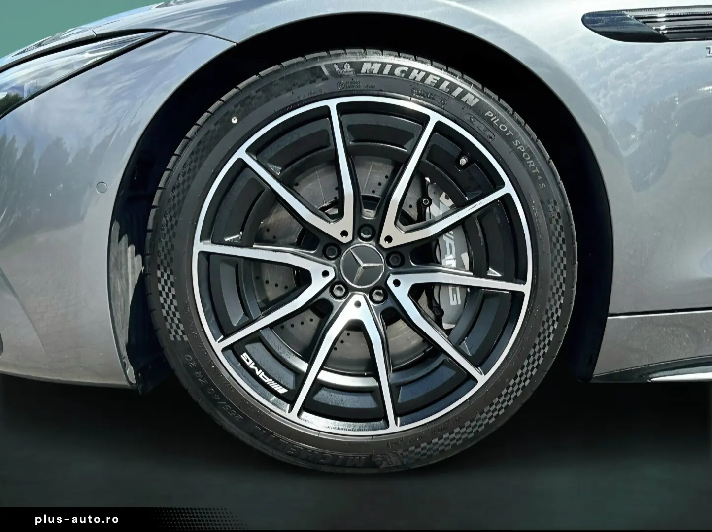 Mercedes-Benz SL 43 AMG