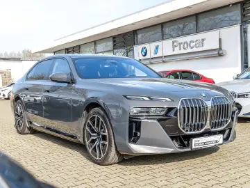 BMW 750e xDrive M Sport