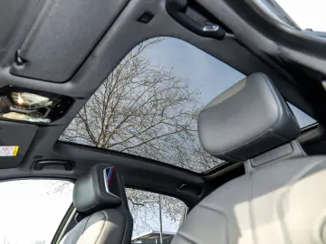 BMW 750e xDrive M Sport