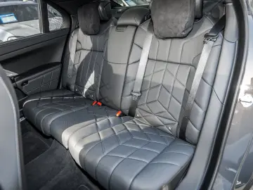 BMW 750e xDrive M Sport