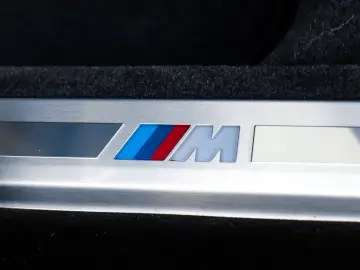 BMW 750e xDrive M Sport