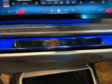 BMW 750e xDrive EXEC. LOUNGE