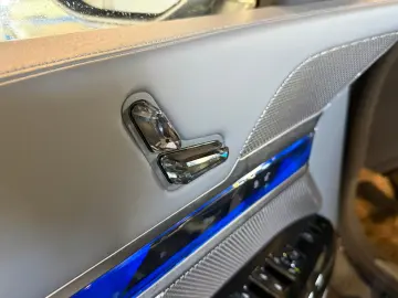 BMW 750e xDrive EXEC. LOUNGE