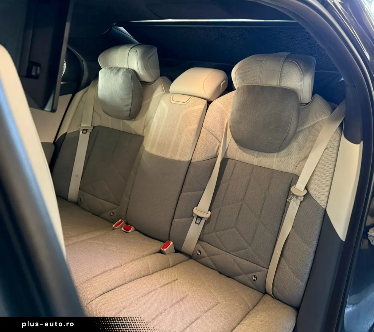 BMW 750e xDrive EXEC. LOUNGE