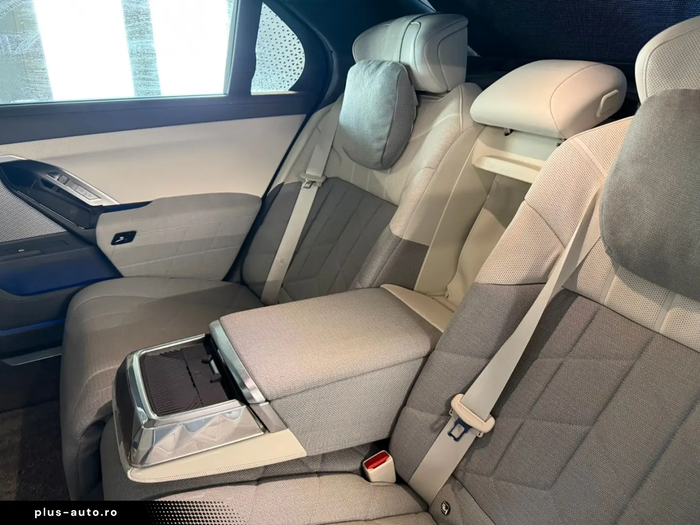BMW 750e xDrive EXEC. LOUNGE