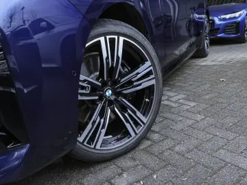 BMW 750e xDrive M Sportpaket Pro