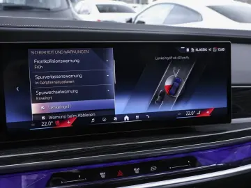 BMW 750e xDrive M Sportpaket Pro