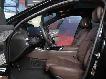 BMW 750 e xDr.M-Sport