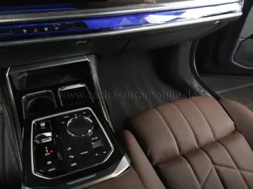 BMW 750 e xDr.M-Sport