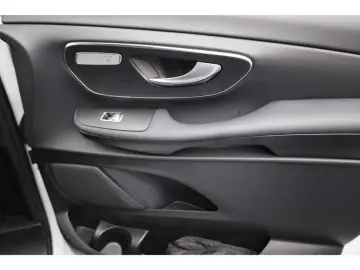 MERCEDES-BENZ V 250 d AMG Kurz Night 6Si LEDILS RfKam 19Zoll