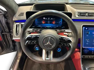 MERCEDES-BENZ AMG S 63 E Performance AMG MBUX Burm Night HUD