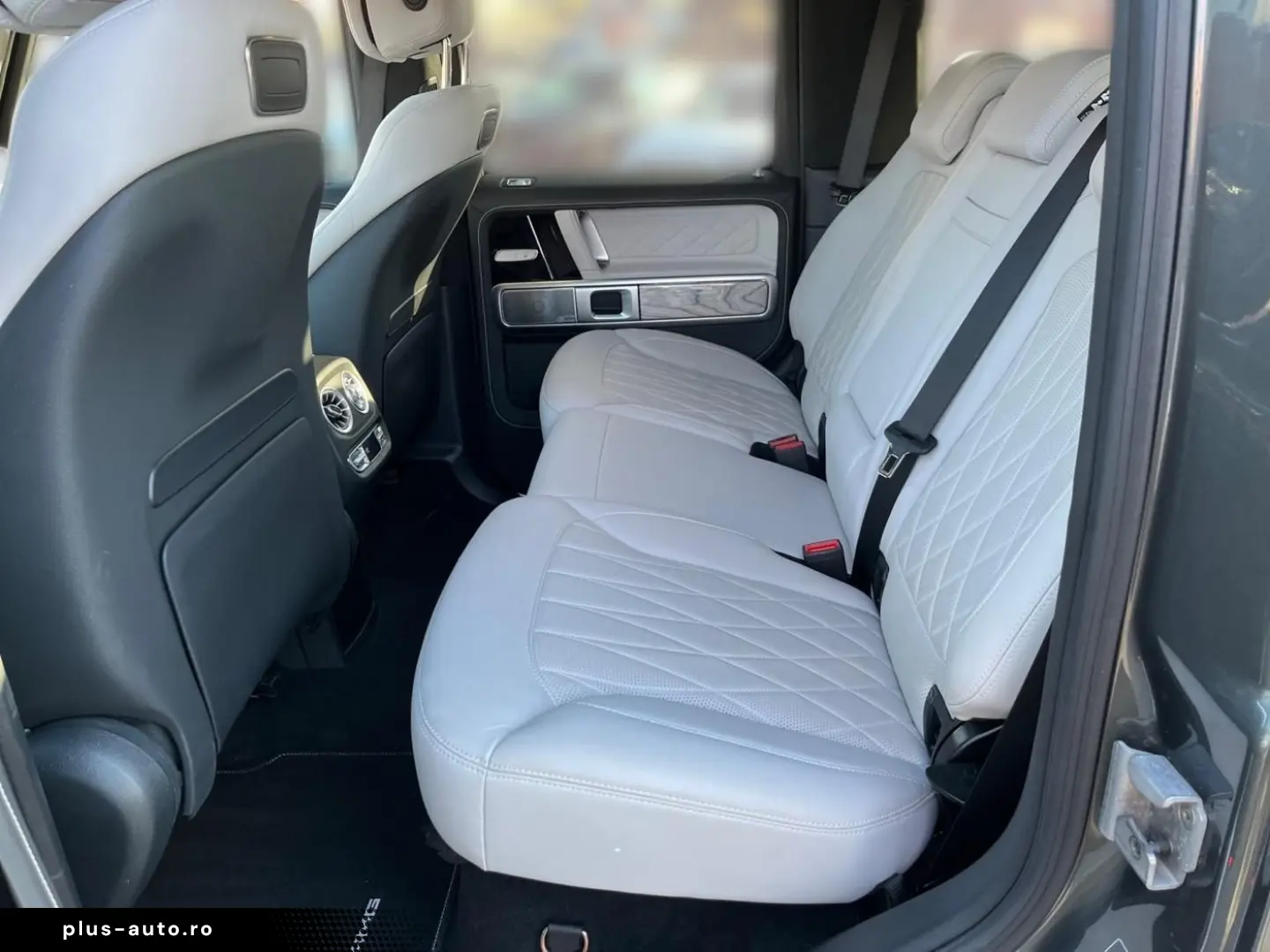 MERCEDES-BENZ G 63 AMG Drivers Package Burmester 360