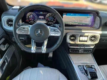 MERCEDES-BENZ G 63 AMG Drivers Package Burmester 360