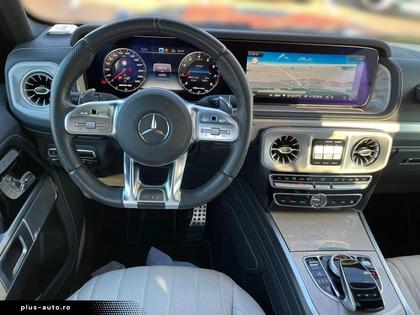 MERCEDES-BENZ G 63 AMG Drivers Package Burmester 360