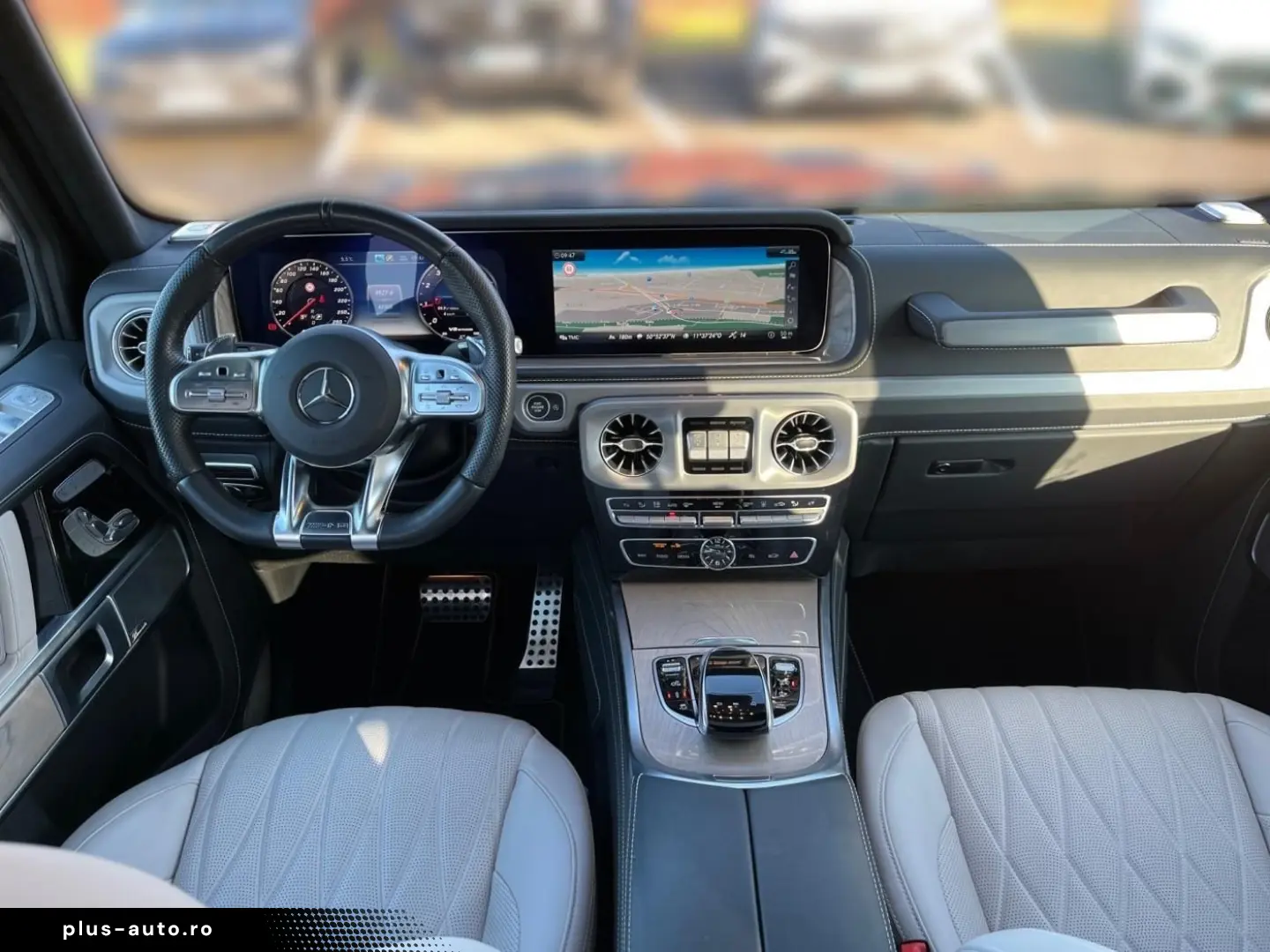 MERCEDES-BENZ G 63 AMG Drivers Package Burmester 360