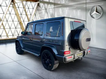 MERCEDES-BENZ G 63 AMG Drivers Package Burmester 360