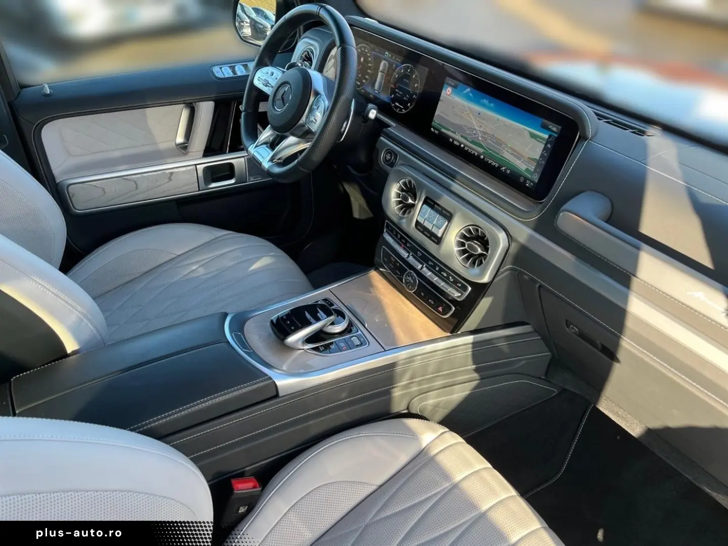 MERCEDES-BENZ G 63 AMG Drivers Package Burmester 360