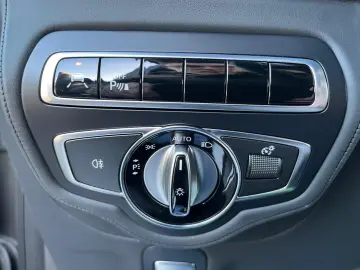 MERCEDES-BENZ G 63 AMG Drivers Package Burmester 360