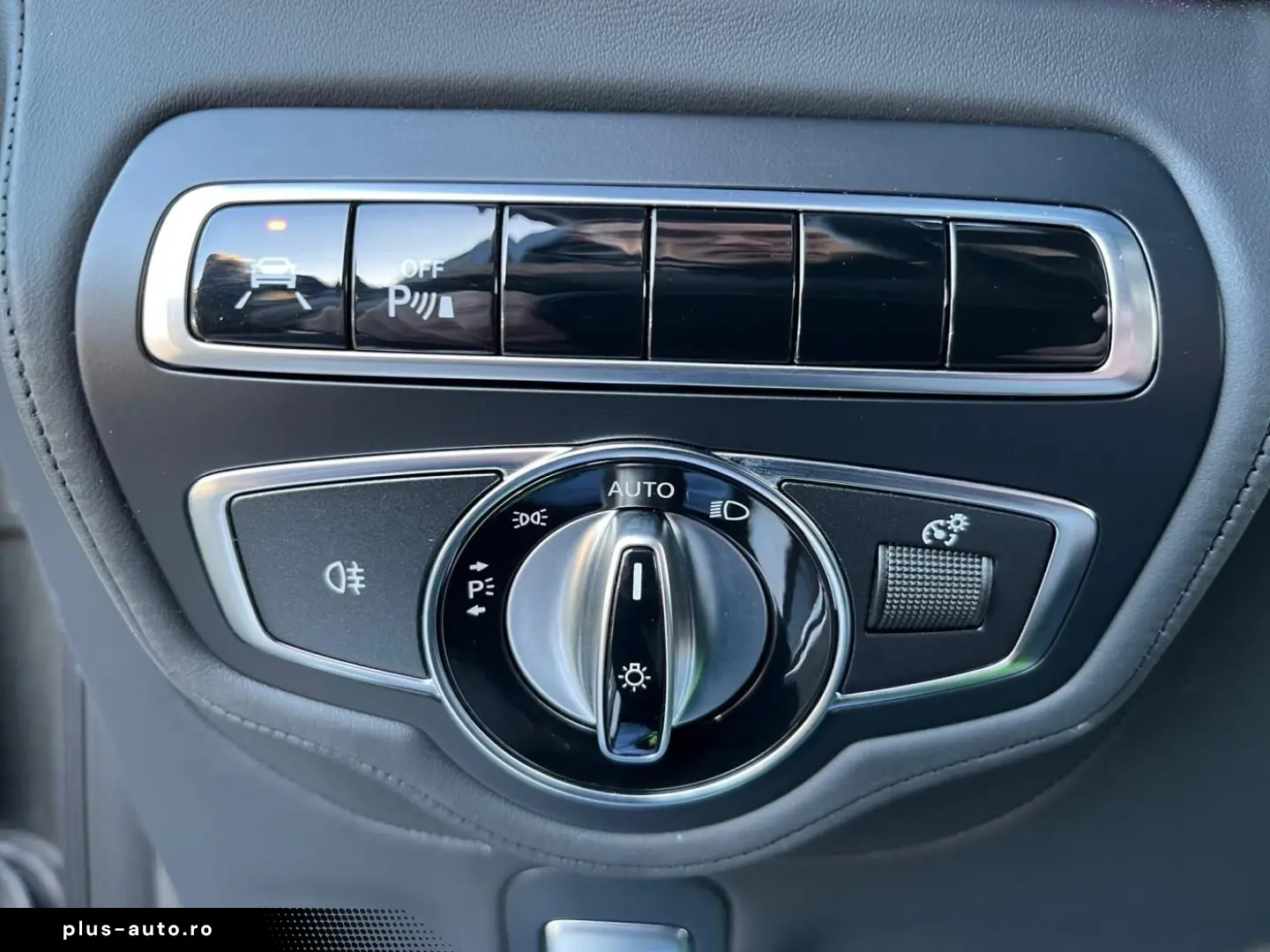 MERCEDES-BENZ G 63 AMG Drivers Package Burmester 360