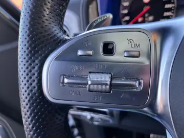 MERCEDES-BENZ G 63 AMG Drivers Package Burmester 360