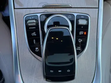 MERCEDES-BENZ G 63 AMG Drivers Package Burmester 360